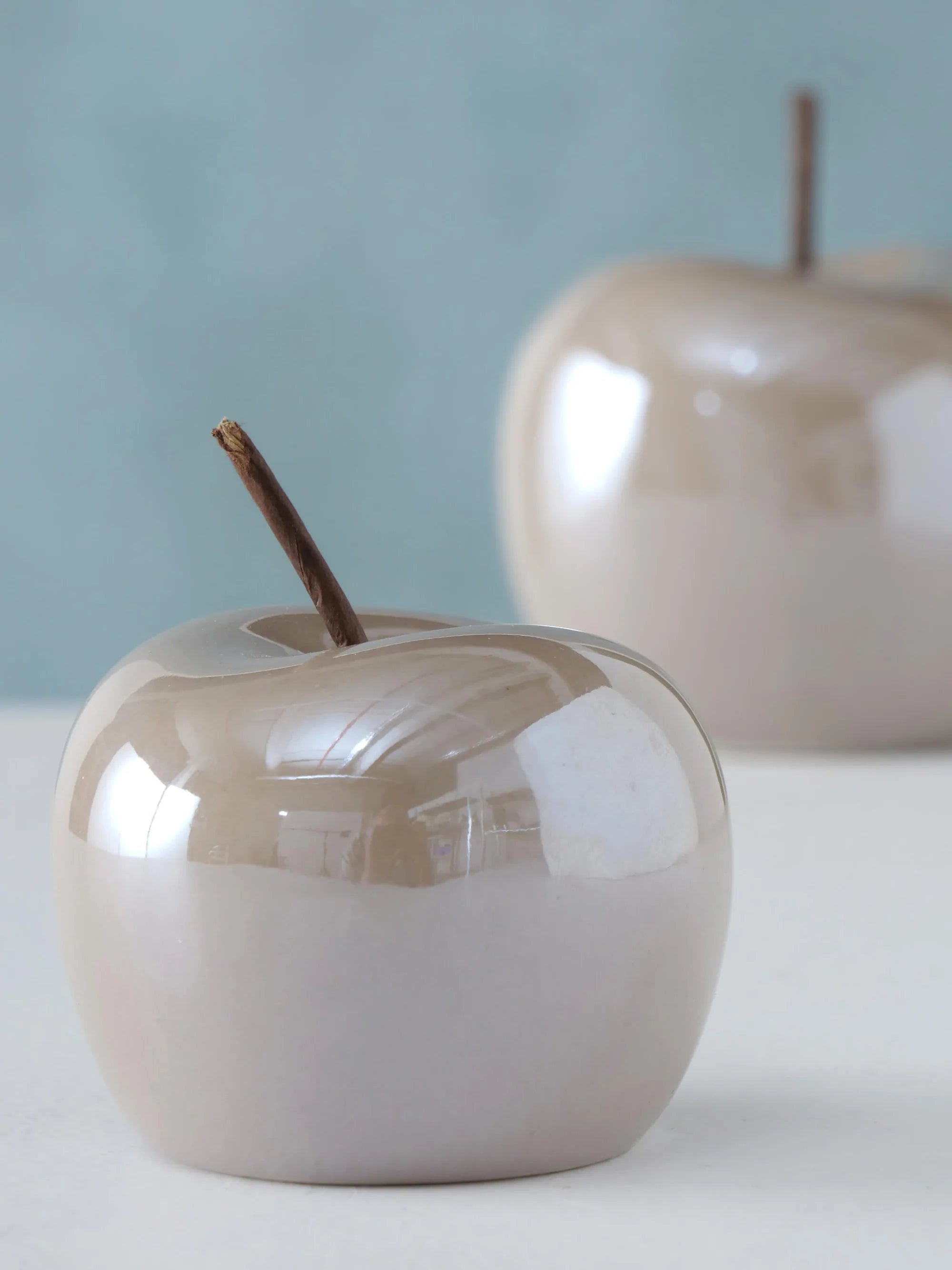 Decorative Sculpture Set "Pearl Apples" (2 pieces)
